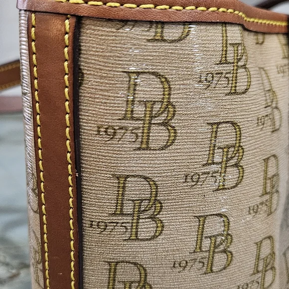 Dooney & Bourke DB 1975 Monogram Tote Bag – Tan/Brown -Like New! - Picture 9 of 16